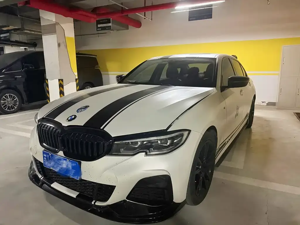 BMW 3 Series — фото 1