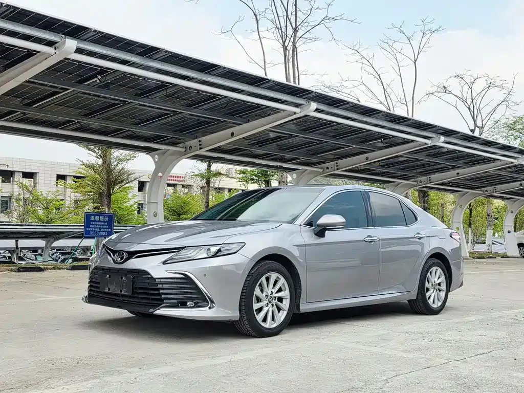 Toyota Camry 2022 из CN, фото 1