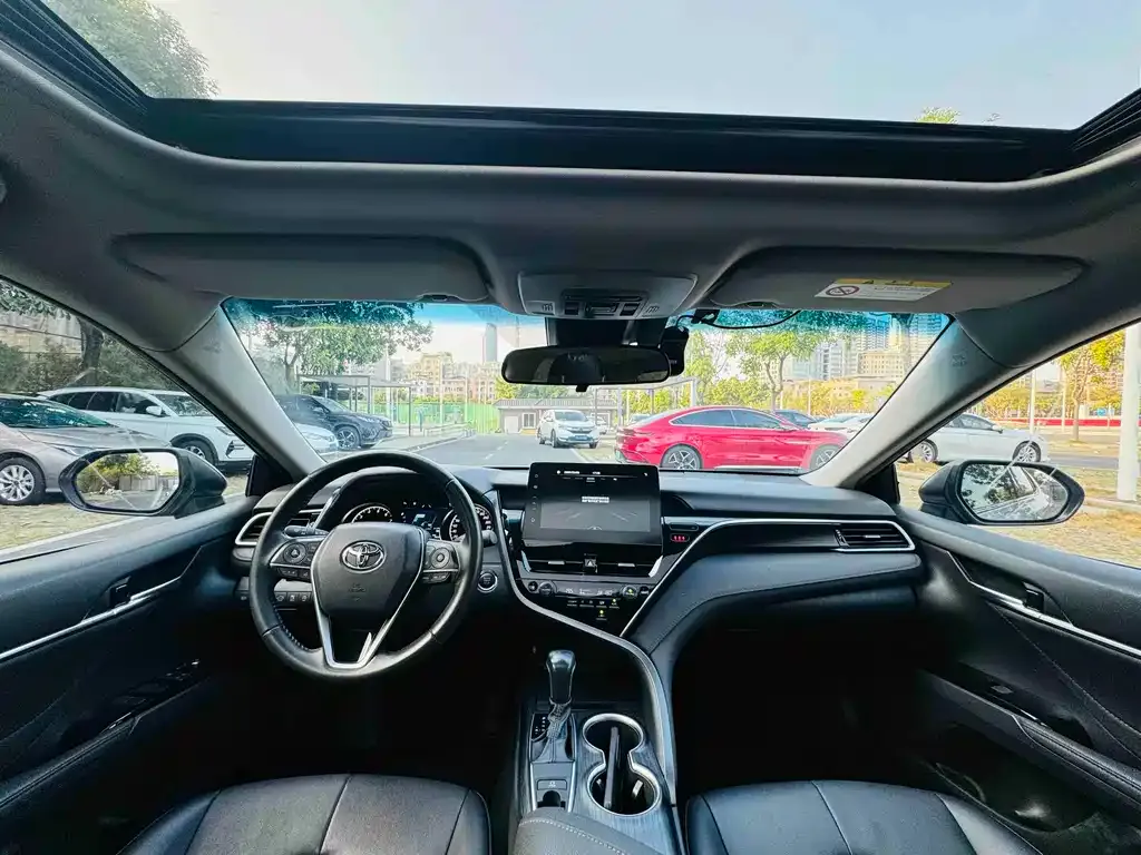 Toyota Camry 2022 из CN, фото 6
