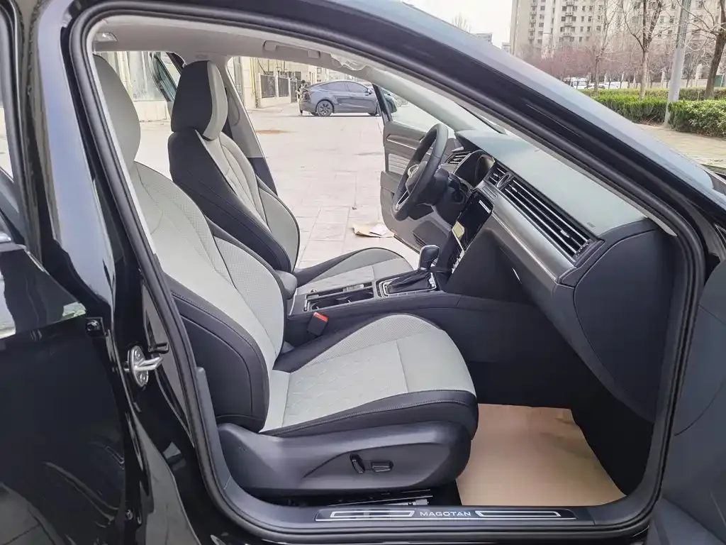 Volkswagen Magotan 2026 из CN, фото 4