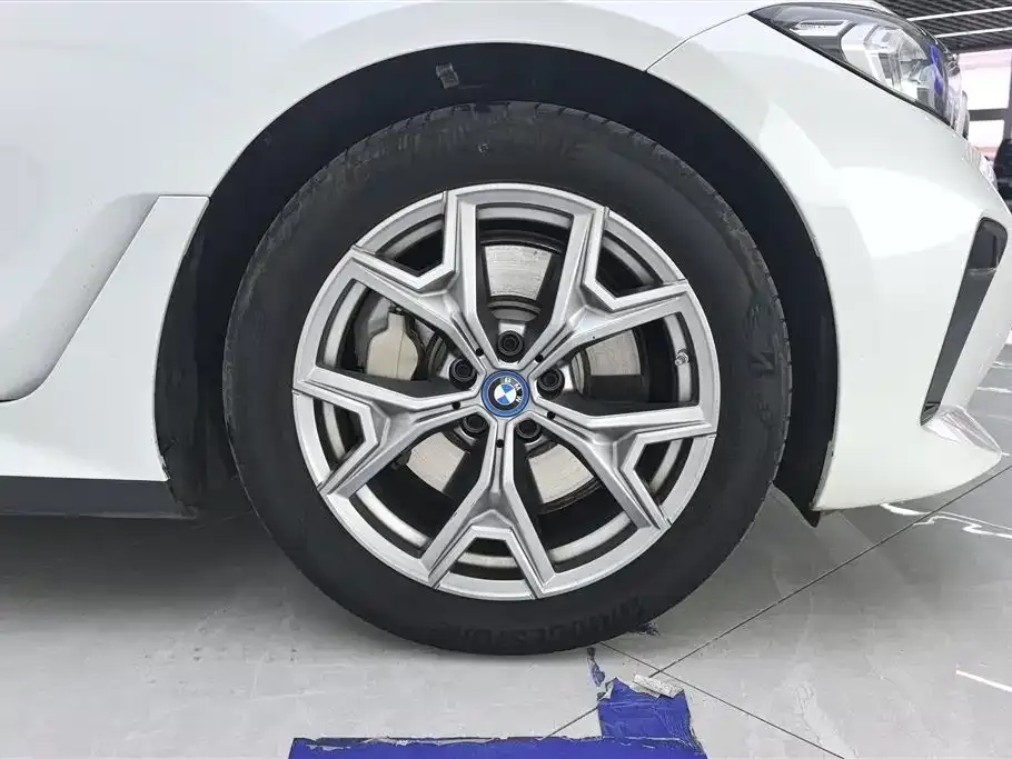 BMW i3 2023 из CN, фото 9