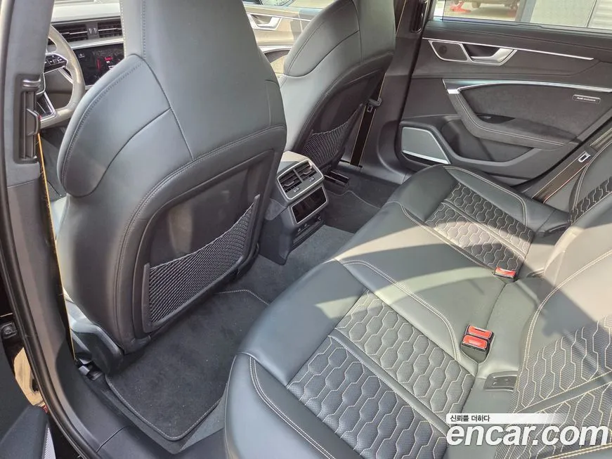 Audi RS6 2024 из KR, фото 3