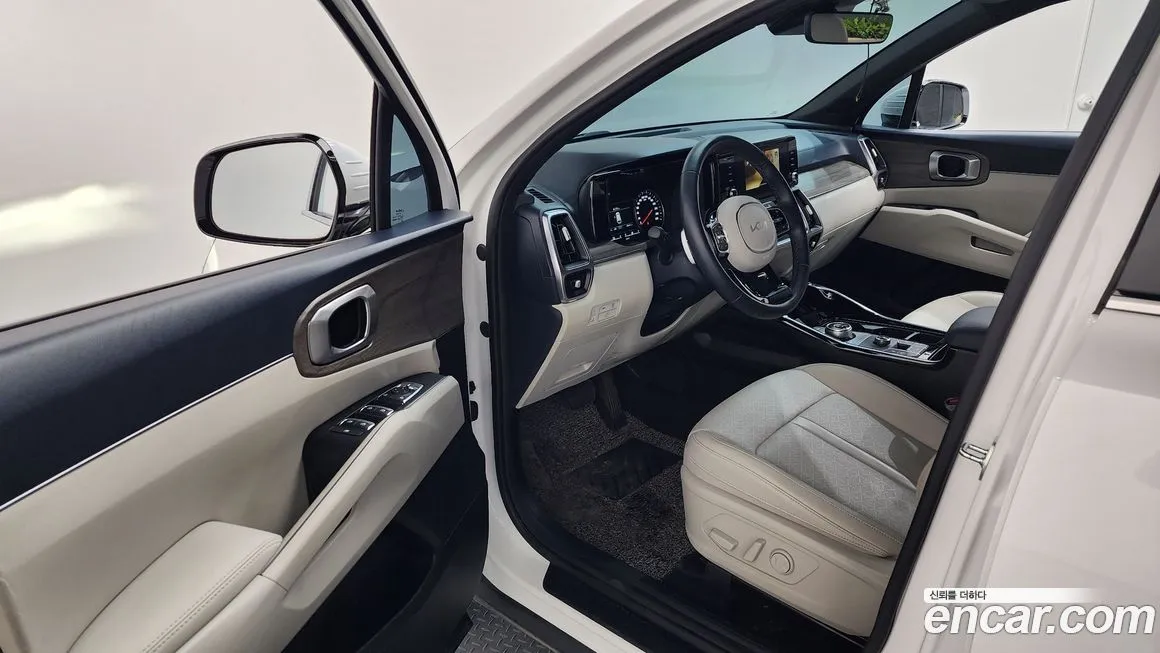 Kia Sorento — фото 5