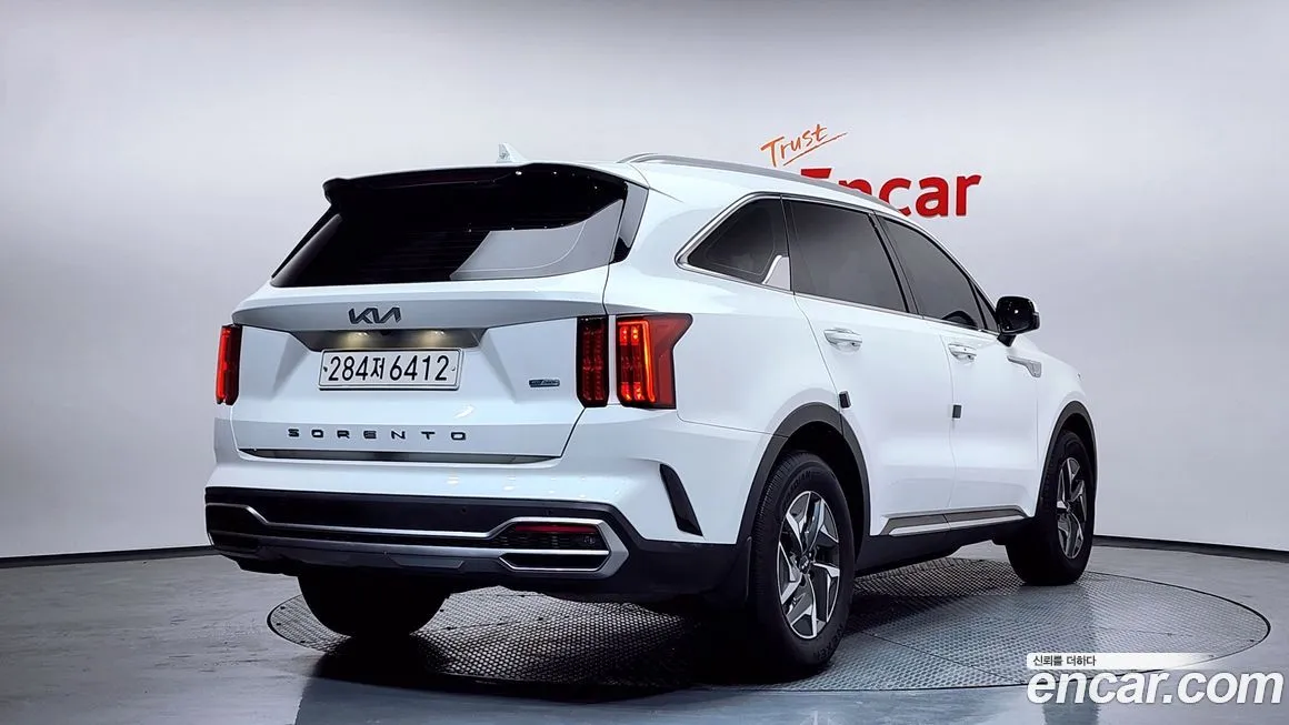 Kia Sorento — фото 4