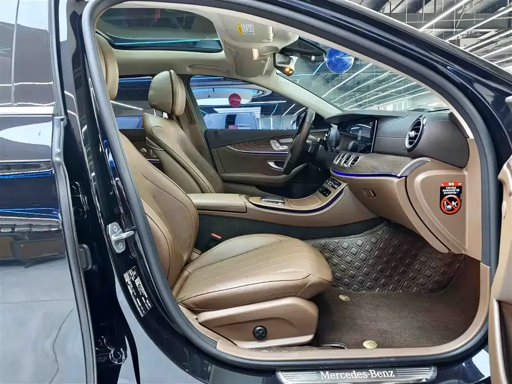 Mercedes-Benz E-Class 2022 из CN, фото 2