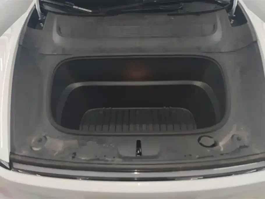 Tesla Model Y 2025 из CN, фото 9