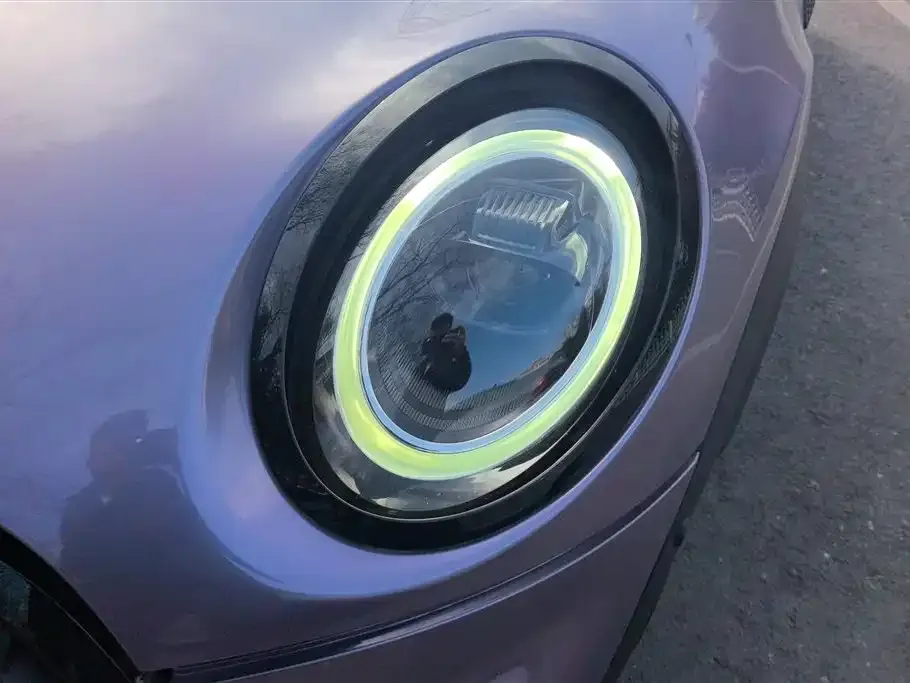 MINI Cooper (3-door) 2024 из CN, фото 2