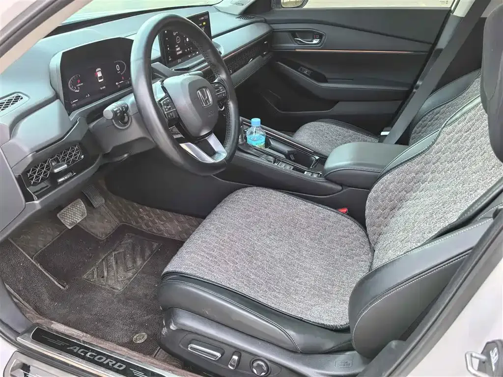 Honda Accord — фото 2