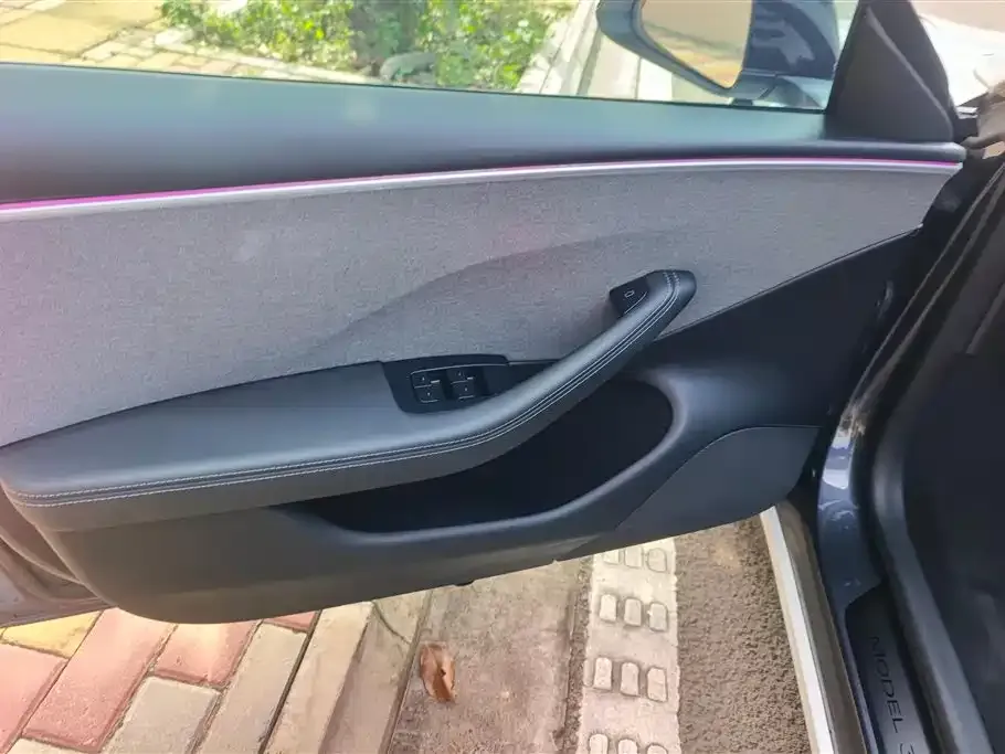 Tesla Model 3 — фото 6