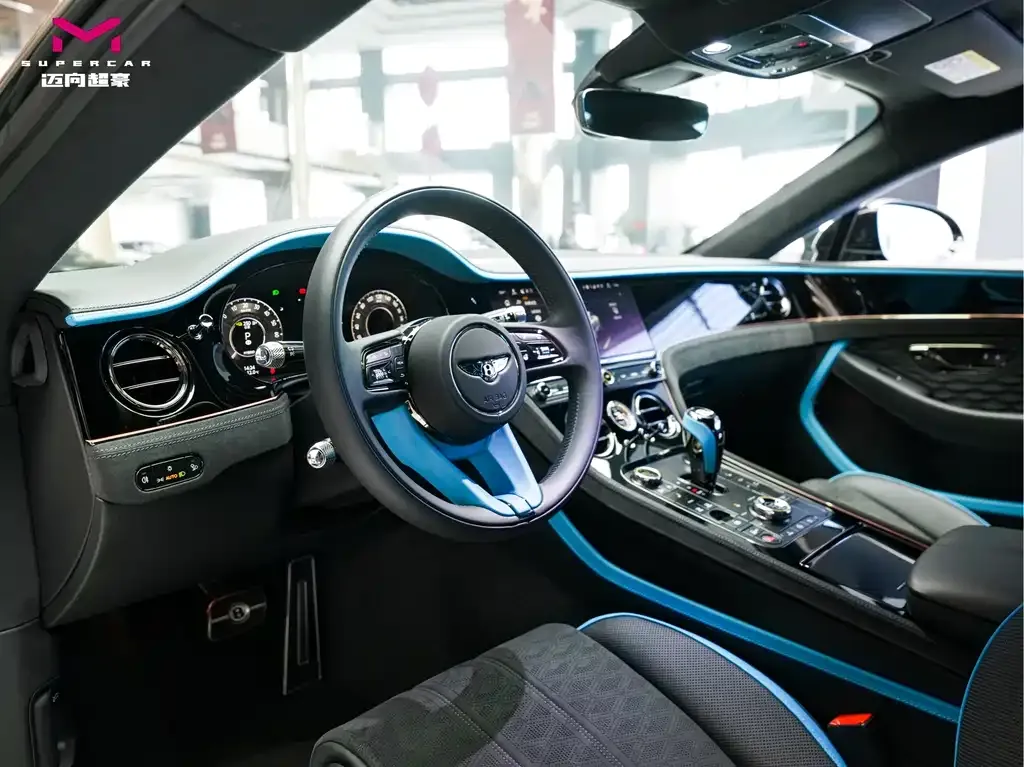 Bentley Continental PHEV 2025 из CN, фото 4