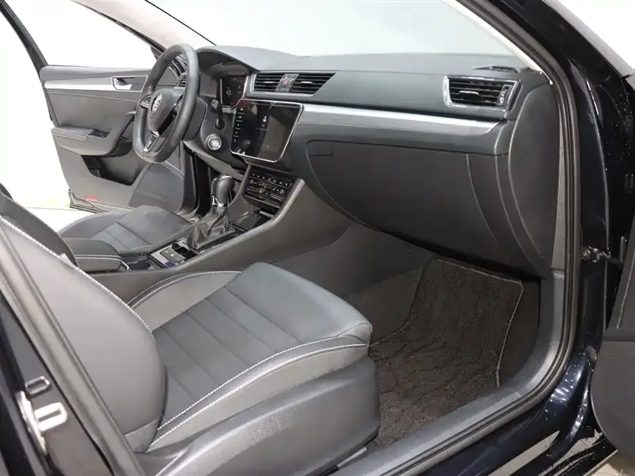 Skoda Superb 2024 из CN, фото 5