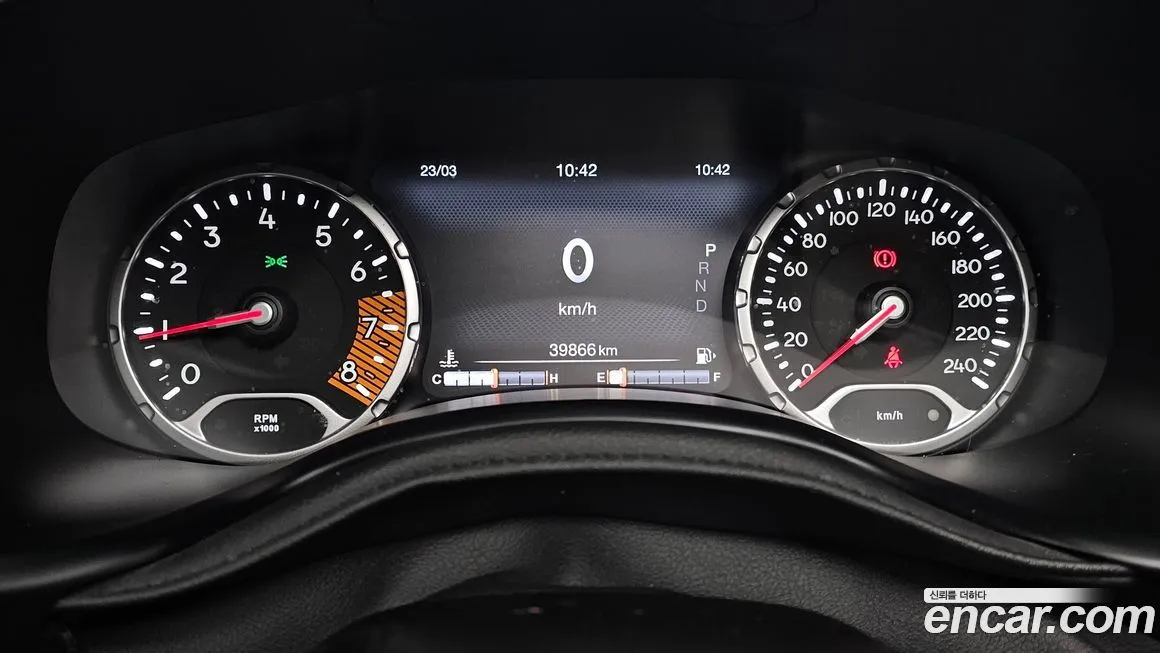 Jeep Renegade 2021 из KR, фото 5