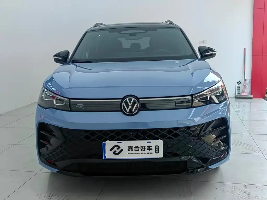 Volkswagen Tiguan L 2024 из CN, фото 2