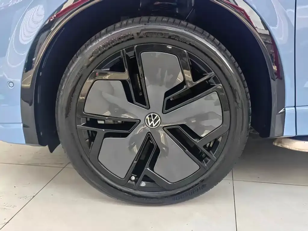 Volkswagen Tiguan L 2024 из CN, фото 7
