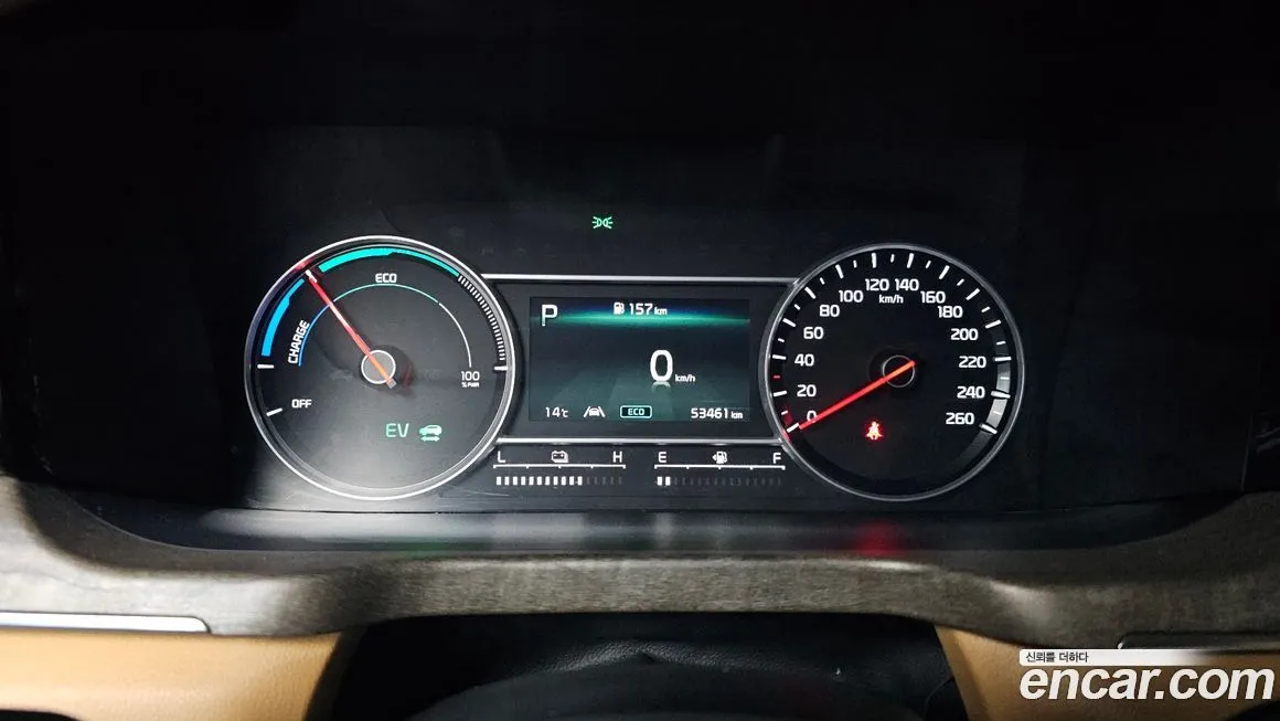Kia Sorento — фото 9