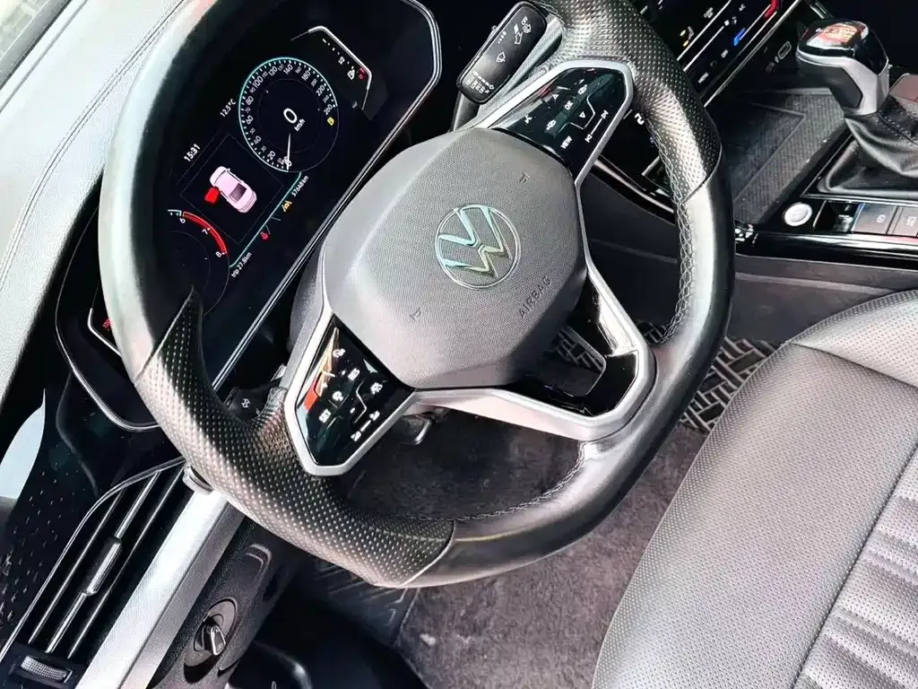 Volkswagen Passat 2022 из CN, фото 8