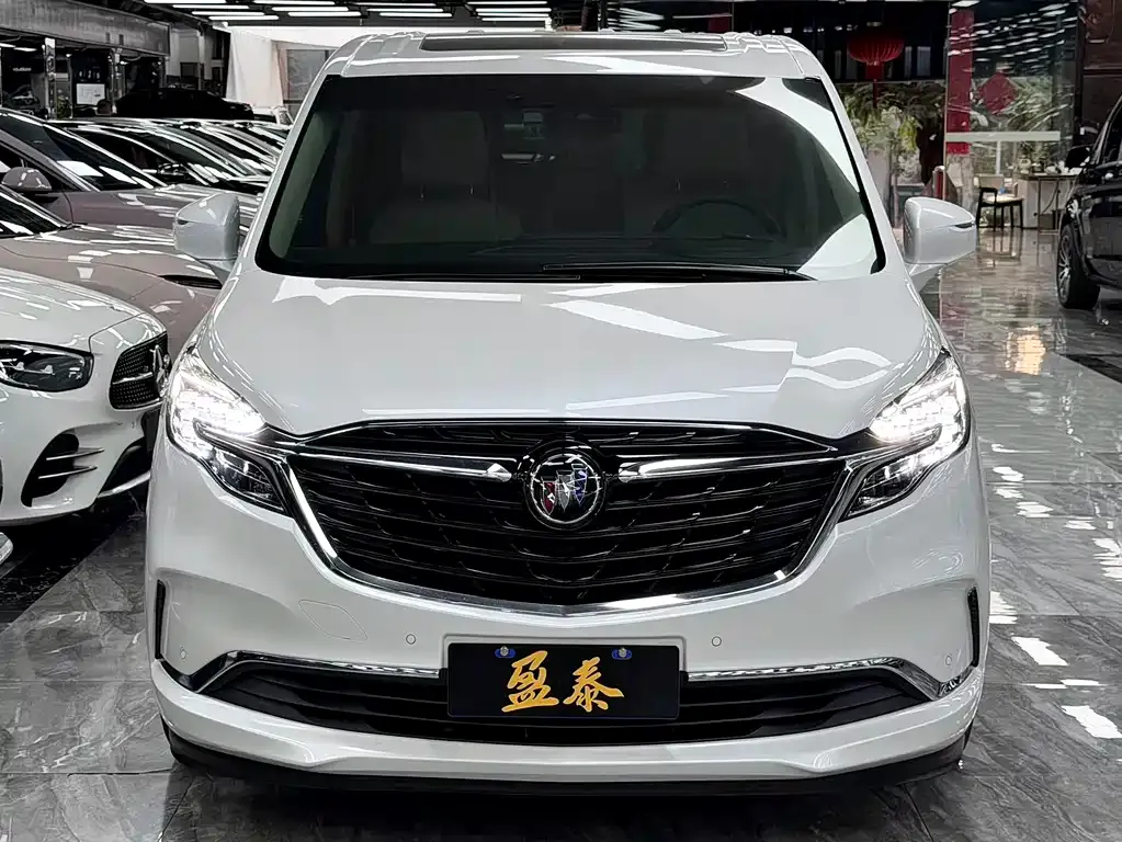 Buick GL8 2022 из CN, фото 9