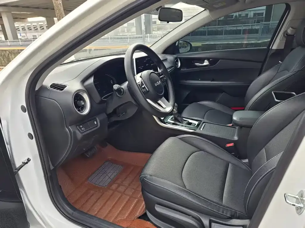 Kia K3 2022 из CN, фото 4