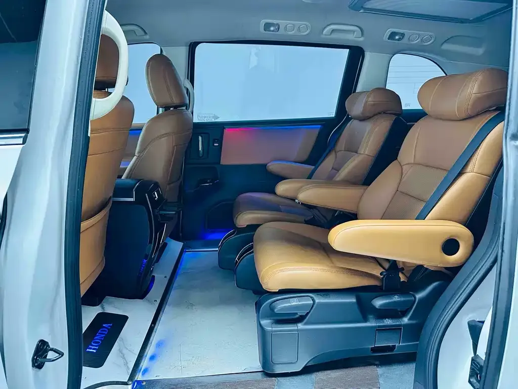 Honda Odyssey 2024 из CN, фото 9