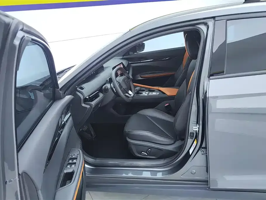 Changan UNI-V 2022 из CN, фото 2