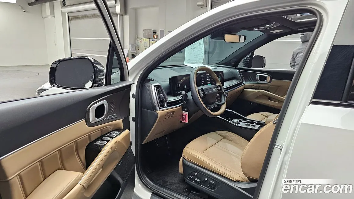 Kia Sorento — фото 6