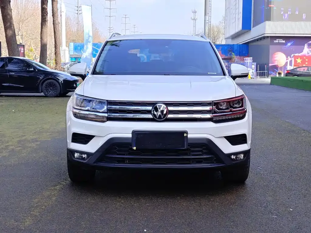 Volkswagen Tharu 2022 из CN, фото 6