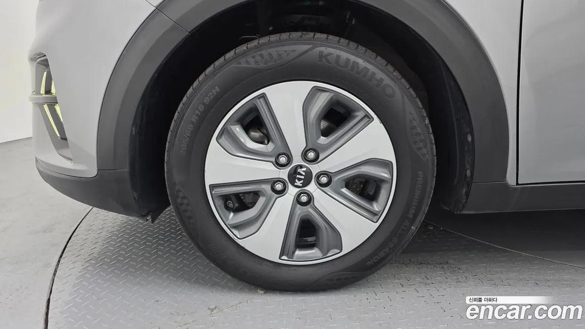 Kia Niro 2021 из KR, фото 3