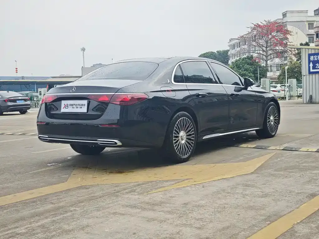 Mercedes-Benz E-Class 2024 из CN, фото 4