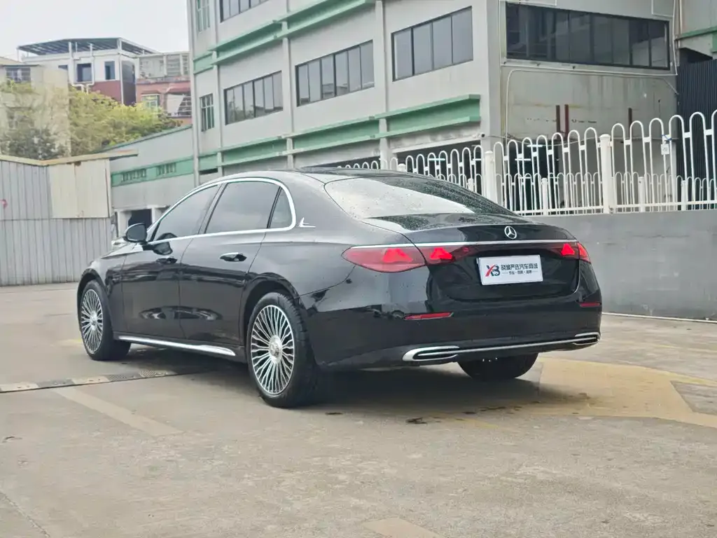 Mercedes-Benz E-Class 2024 из CN, фото 6