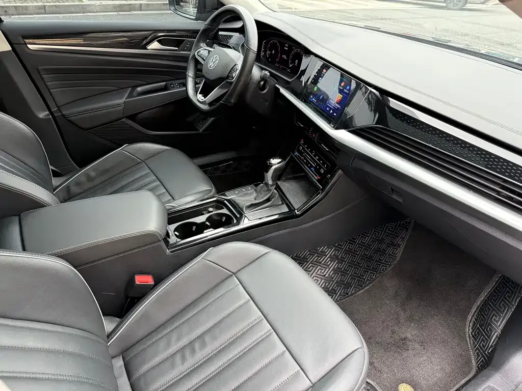 Volkswagen Passat — фото 3