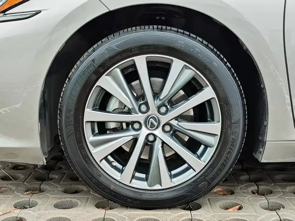Lexus ES 2021 из CN, фото 7