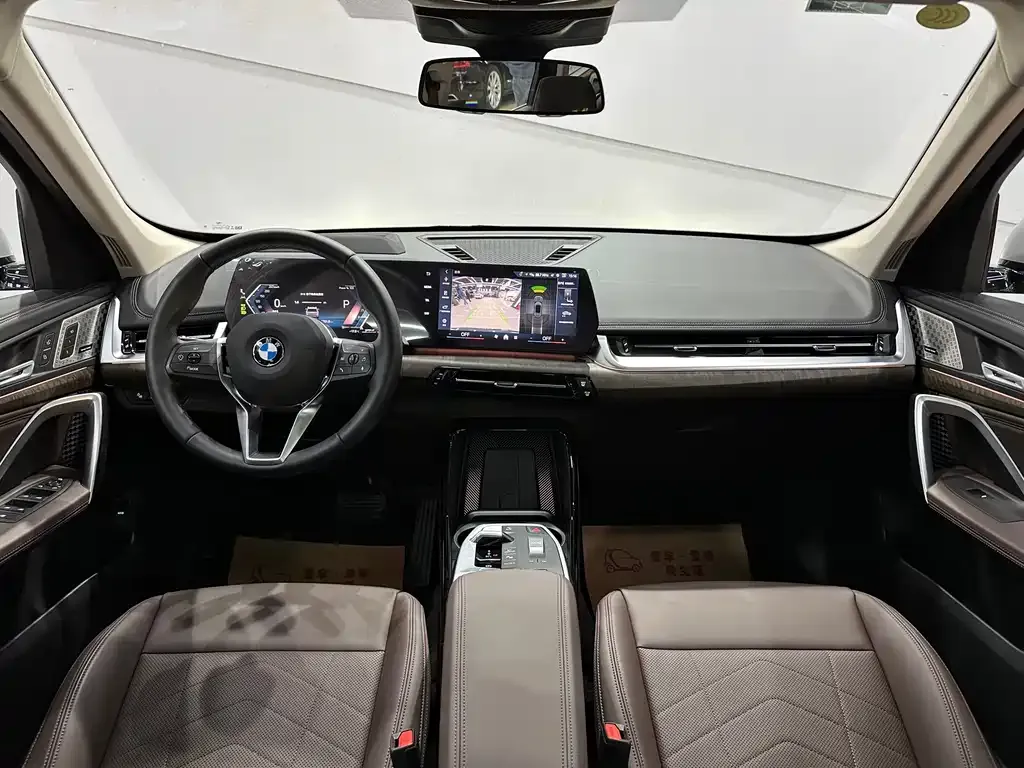 BMW X1 — фото 4