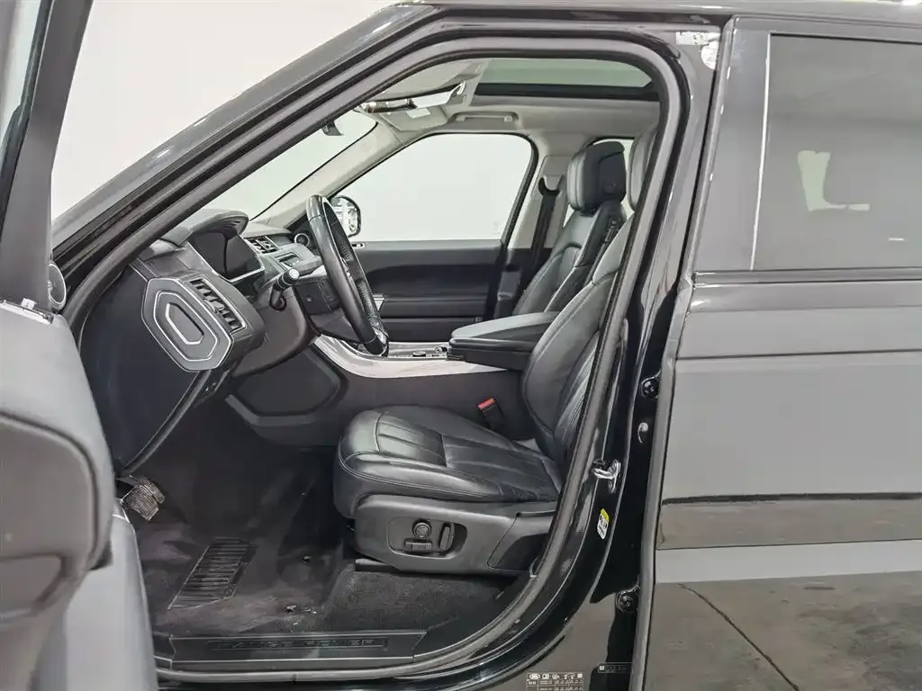 Land Rover Sport PHEV 2021 из CN, фото 10