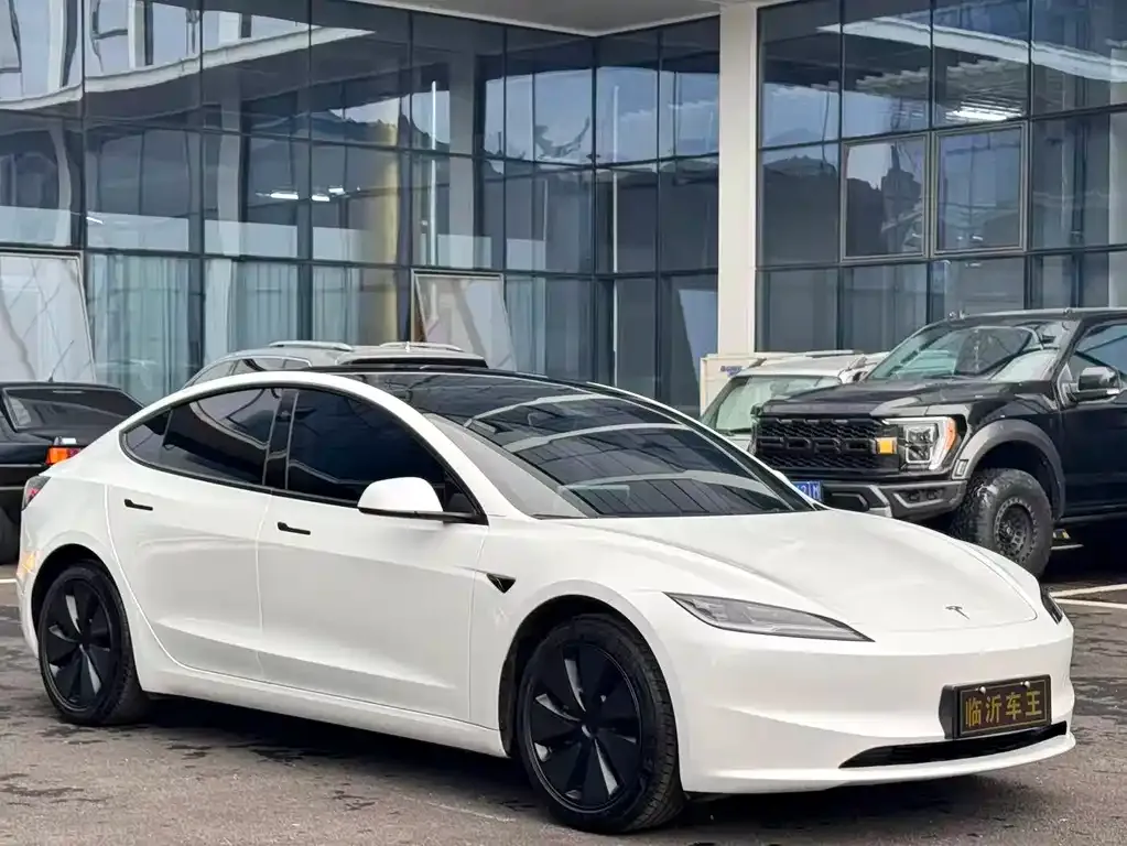 Tesla Model 3 2025 из CN, фото 7