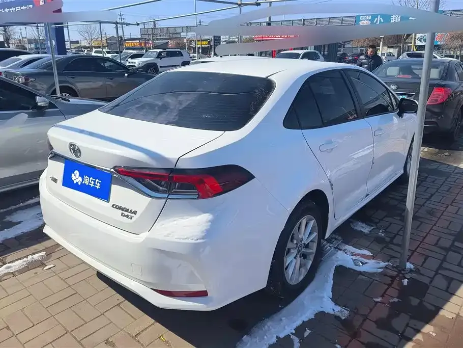 Toyota Corolla 2023 из CN, фото 8