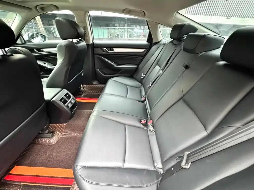 Honda Accord 2023 из CN, фото 8