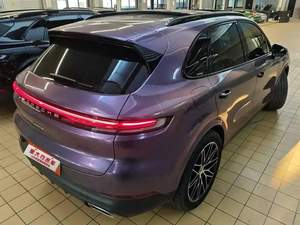 Porsche Cayenne Hybrid 2024 из CN, фото 4