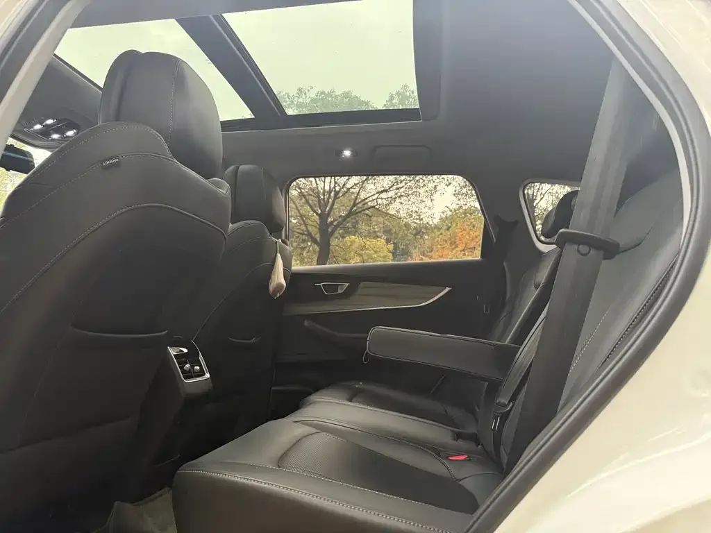 Chery Tiggo 8 2023 из CN, фото 3