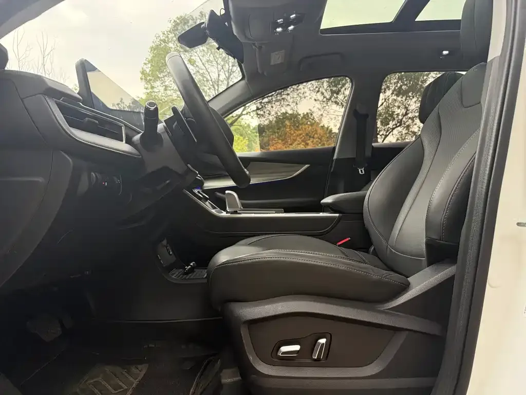 Chery Tiggo 8 2023 из CN, фото 2