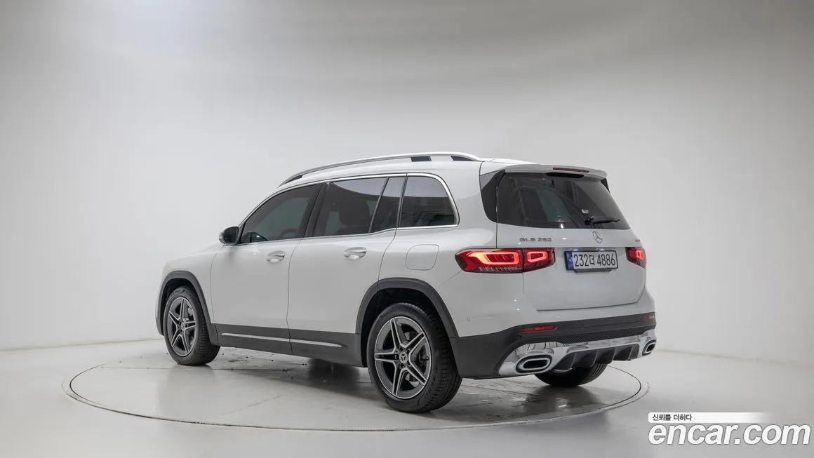 Mercedes-Benz GLB-Class 2023 из KR, фото 2
