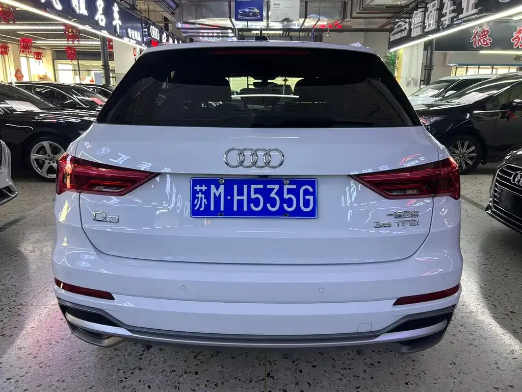 Audi Q3 2022 из CN, фото 10