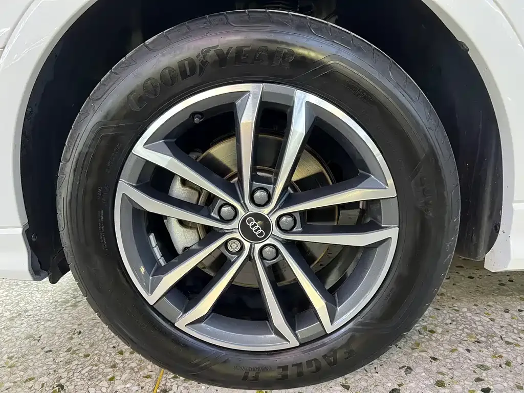 Audi Q3 2022 из CN, фото 4