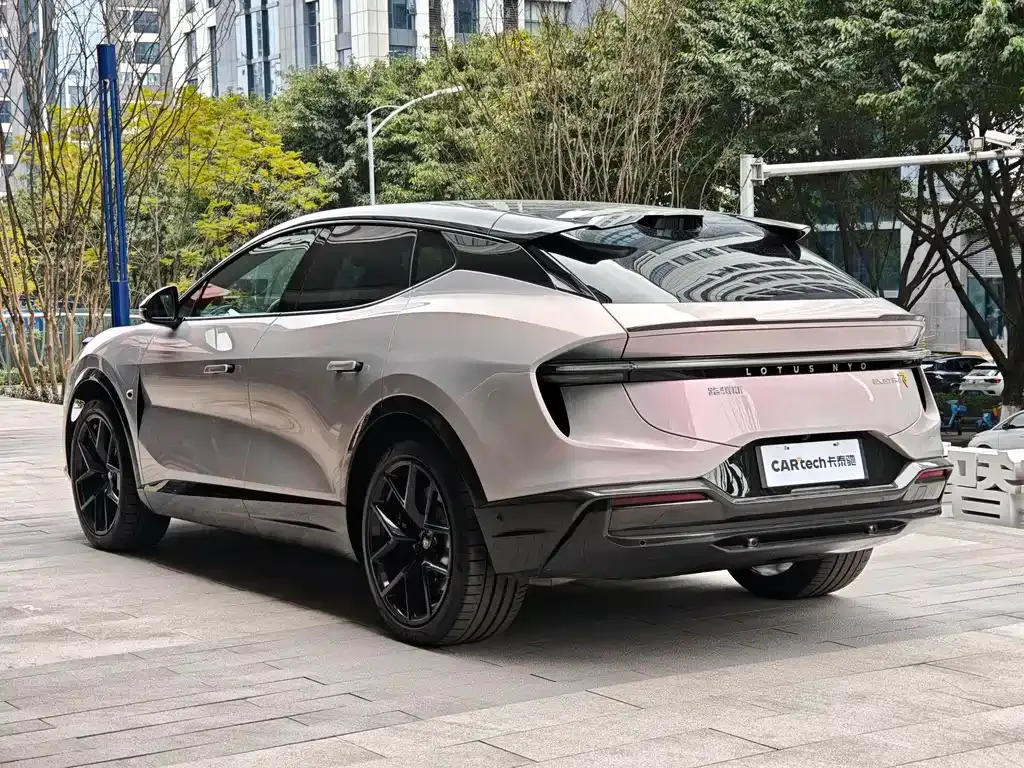 Lotus Eletre 2023 из CN, фото 10