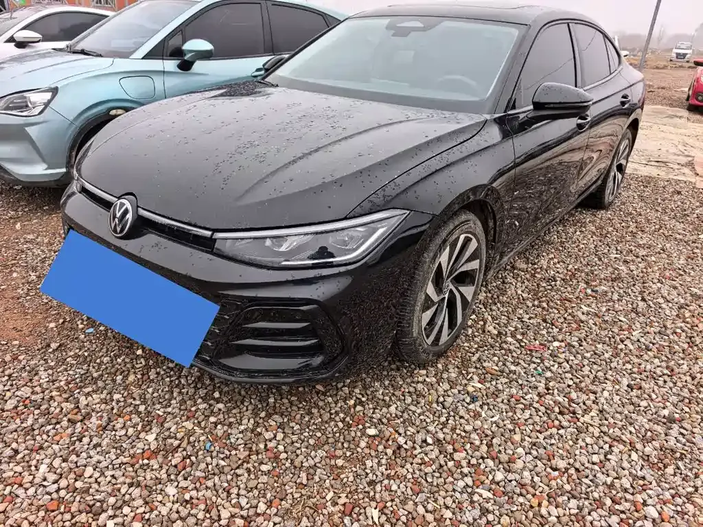 Volkswagen Passat 2025 из CN, фото 1