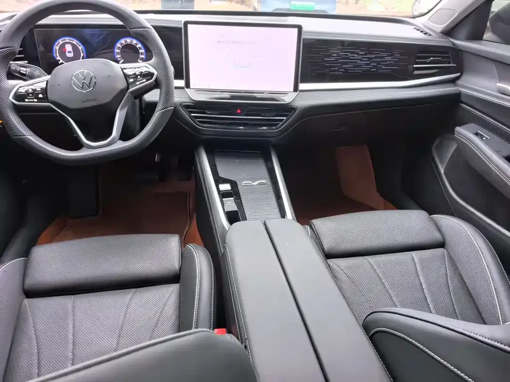 Volkswagen Passat 2025 из CN, фото 8