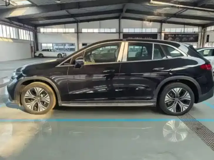 Mercedes-Benz EQE SUV 2025 из CN, фото 6