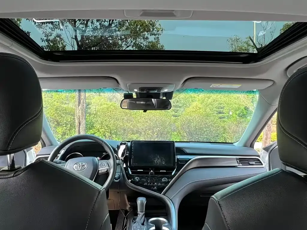 Toyota Camry 2022 из CN, фото 3