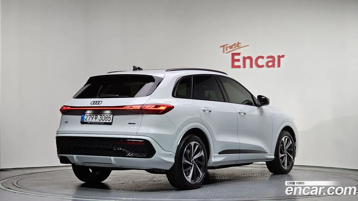 Audi Q5 2025 из KR, фото 7