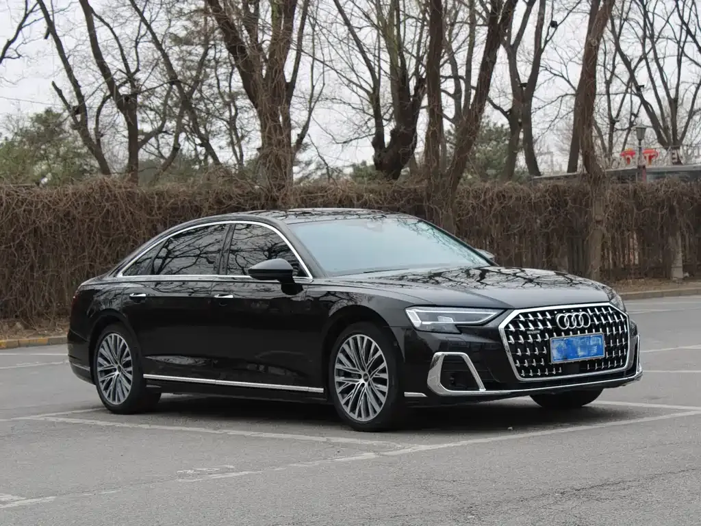 Audi A8 2024 из CN, фото 4
