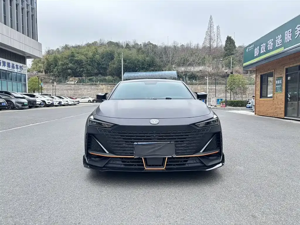 Changan UNI-V 2023 из CN, фото 1